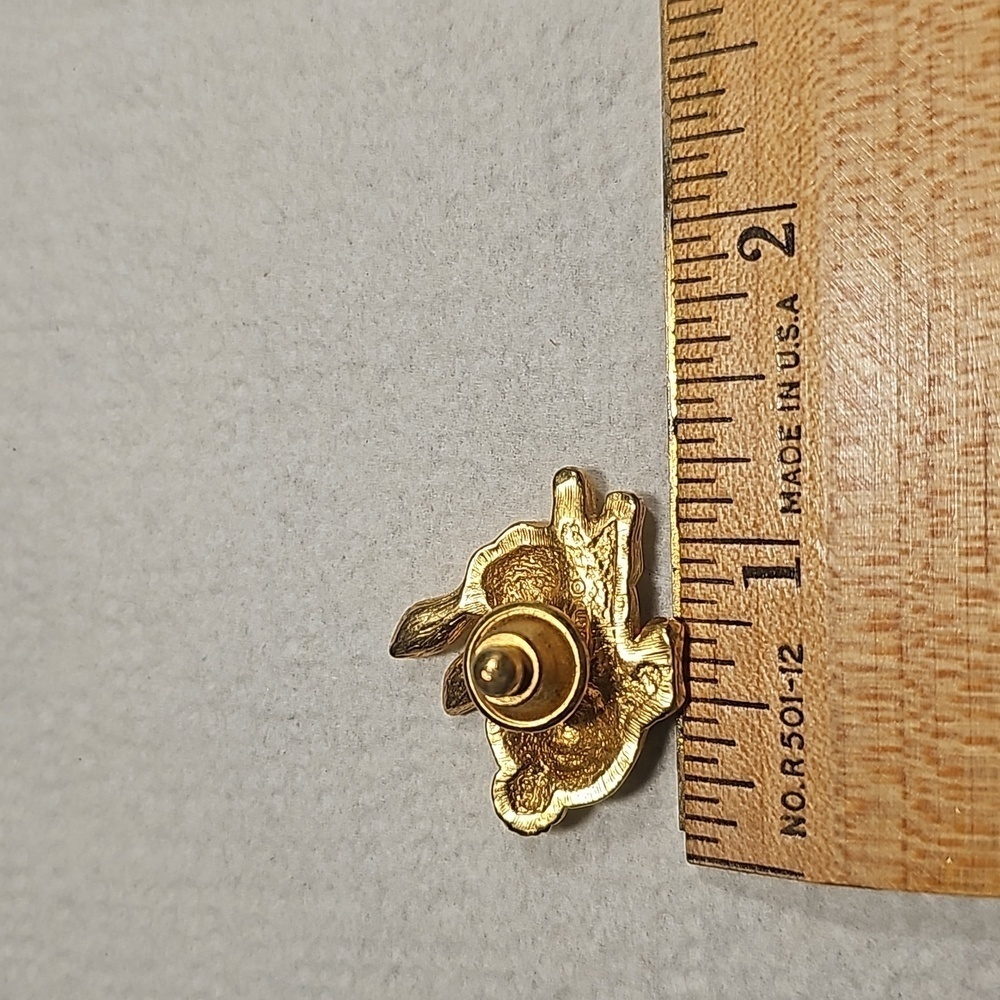 Avon Rhinestone Rabbit Pin Brooch - Picture 6 of 7